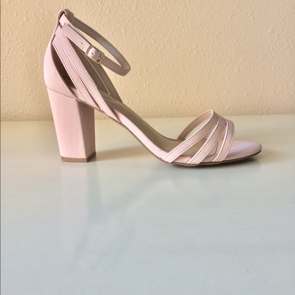 Pink comfort heels 👠 - Picture 3 of 8